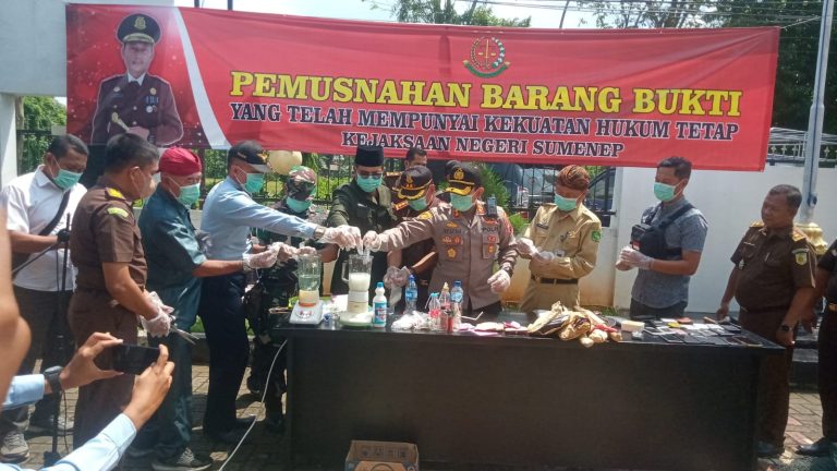 Pemusnahan barang bukti (BB) Dikejaksaan Negeri Sumenep masih didominasi kejahatan peyalahgunaan Narkotika.
