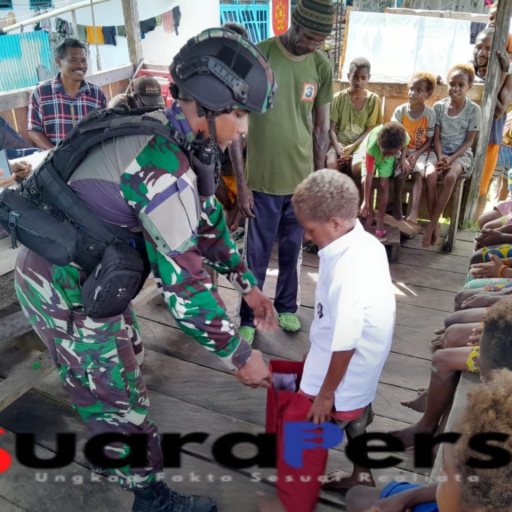 Kepedulian Satgas Yonif Raider 514/SY Terhadap Pendidikan Anak-anak di Batas Batu Papua