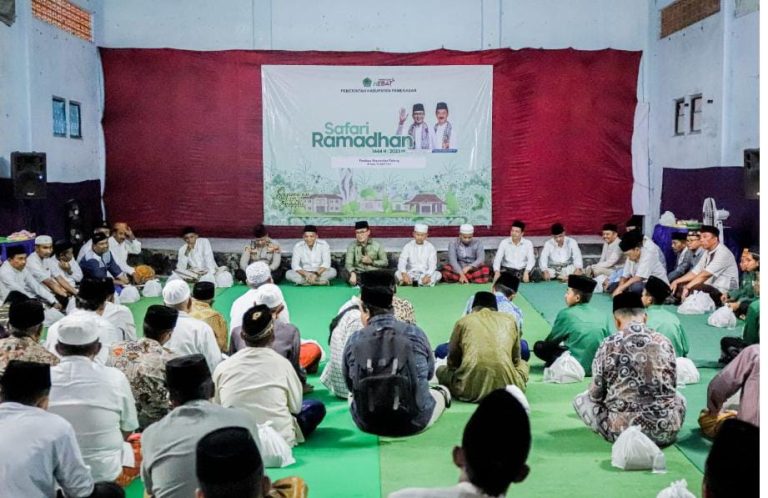 BUPATI PAMEKASAN APRESIASI DESA INOVATIF DI KECAMATAN PAKONG.