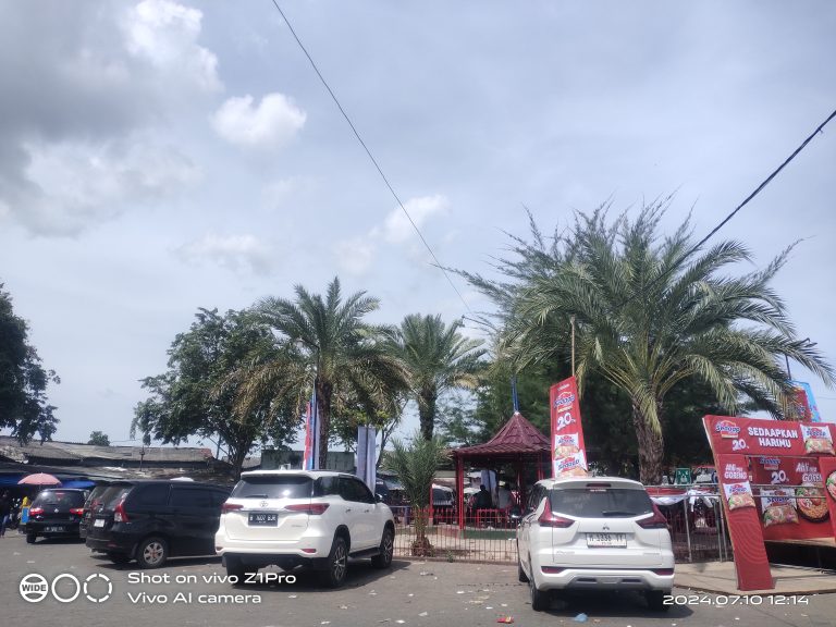 Bagi Masyarakat Yang Beraktivitas Ke Pasar Anom, Wajib Memiliki Kartu Member