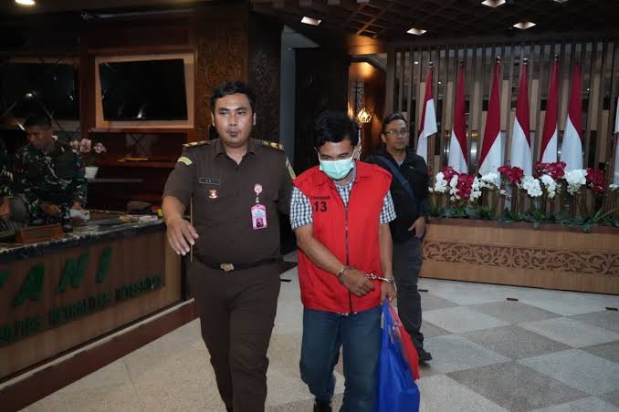 Foto : Tersangka NlA kabid