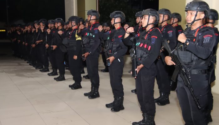 Pasca Kericuhan di Kangean, Brimob Turun Perkuat Pengamanan