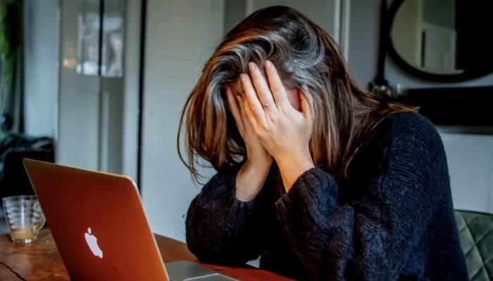 Curhat yang Berujung Sayang: Retaknya Batas dalam Rumah Tangga